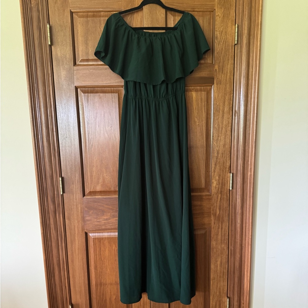 Elegant Off-Shoulder Green Dress